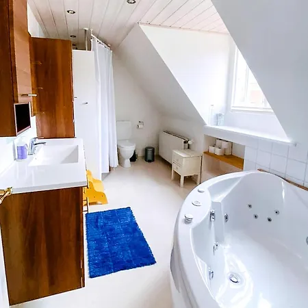Semesterbostad Feel The Island Vibe In Skipperhus